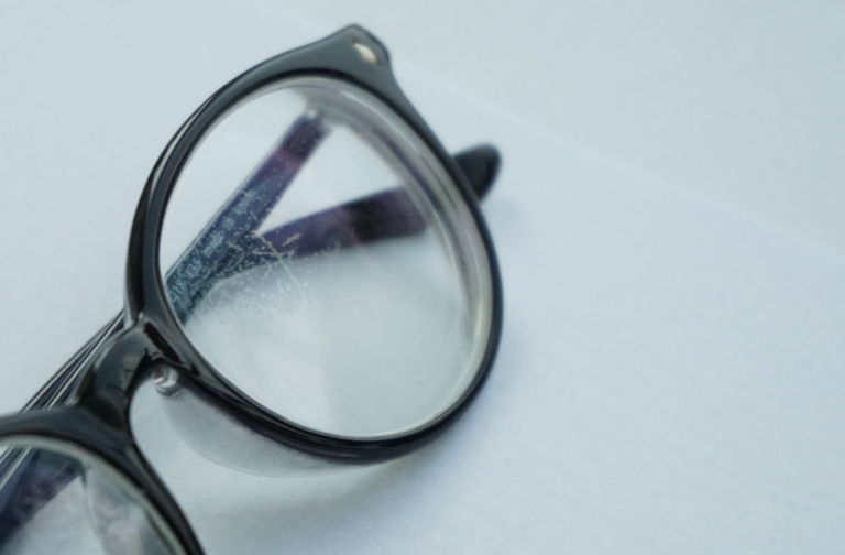 does-it-work-to-remove-scratches-from-glasses-see-the-results